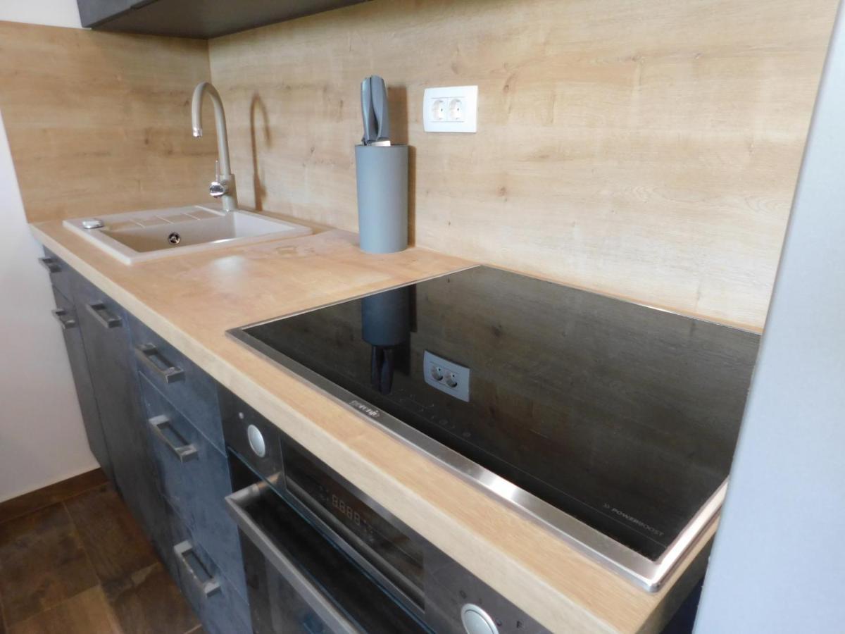 Active Chillax Oasis Apartments 安卡兰 外观 照片