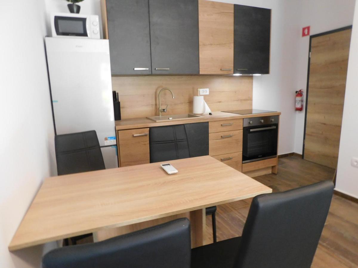 Active Chillax Oasis Apartments 安卡兰 外观 照片